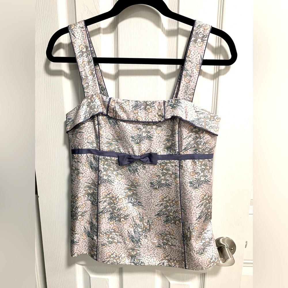 Marc Jacobs Top 100% silk with small bow size 4
